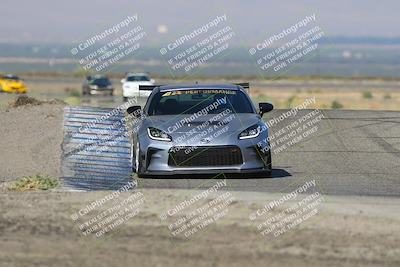 media/Sep-14-2025-Speed Ventures (Sun) [[b2951cd086]]/Red/Session 2 (Grapevine)/